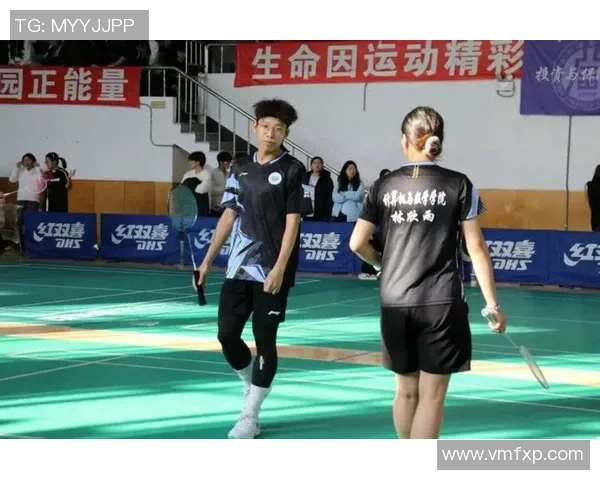 成都羽毛球队挑战赛背后的拼搏故事与奋斗精神揭秘