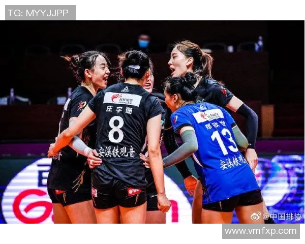 武汉排球队以77分稳居联赛积分榜首位展现强大实力